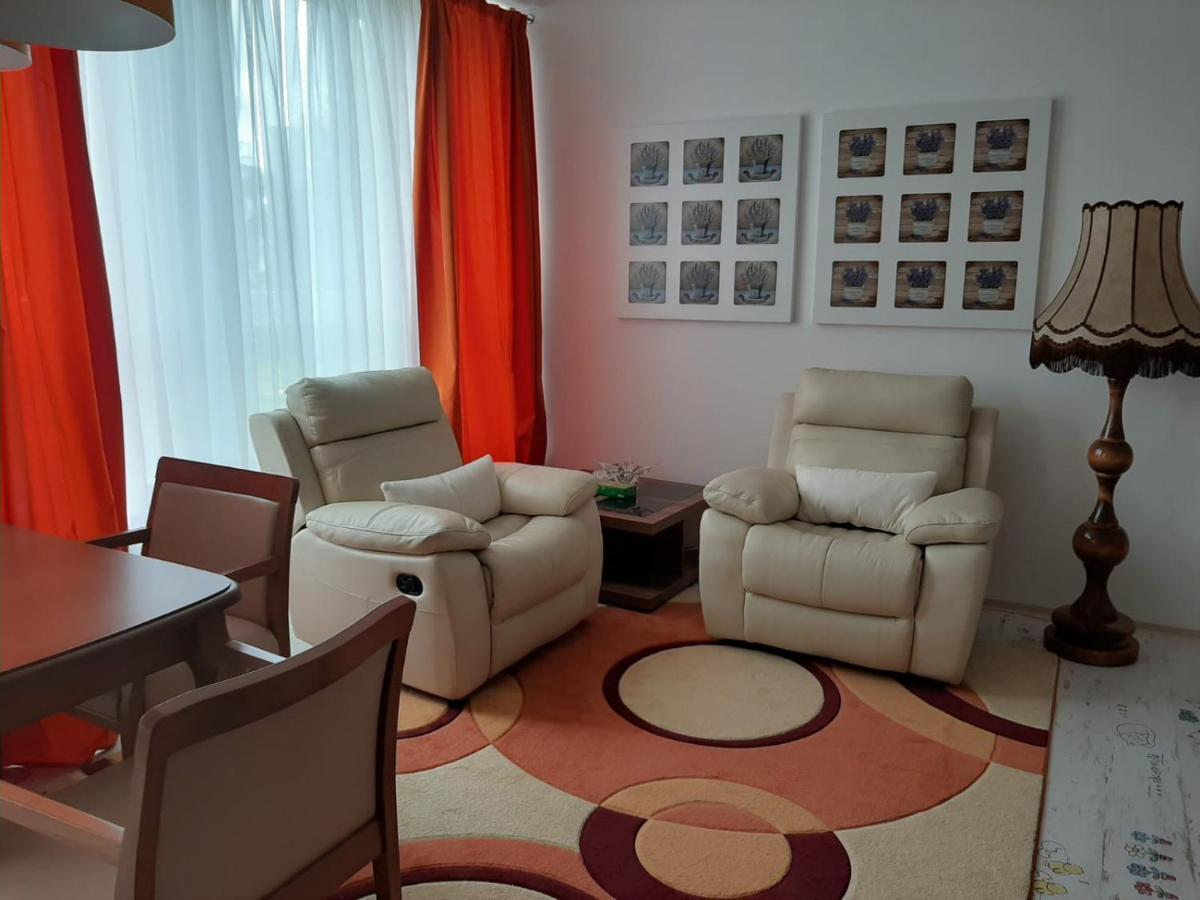 Zluty Apartman A6 V Chomutove Exterior photo